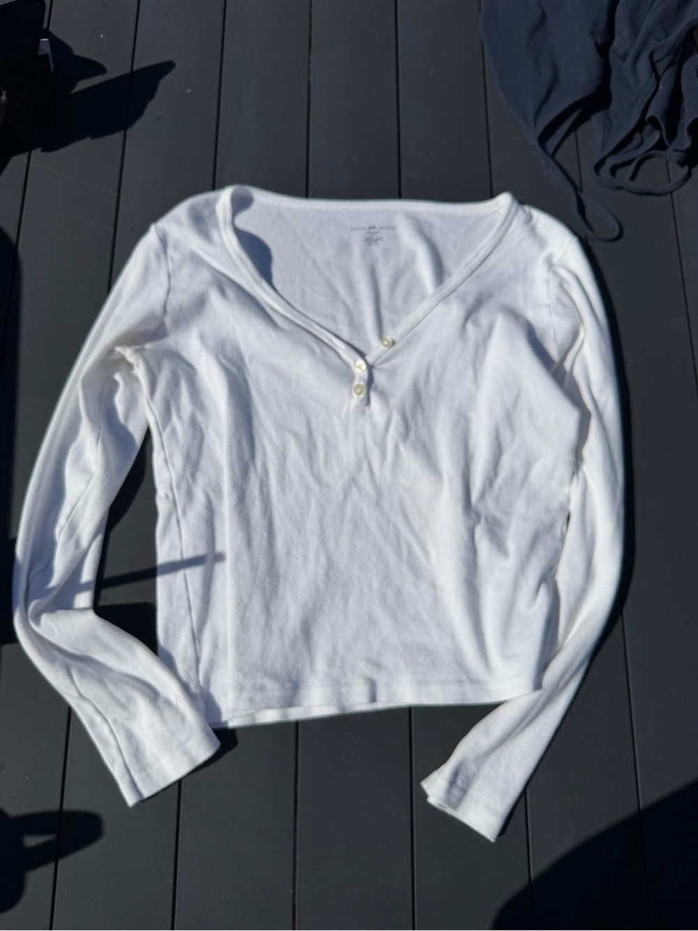 Brandy Melville White Long-Sleeve V-Neck Henley